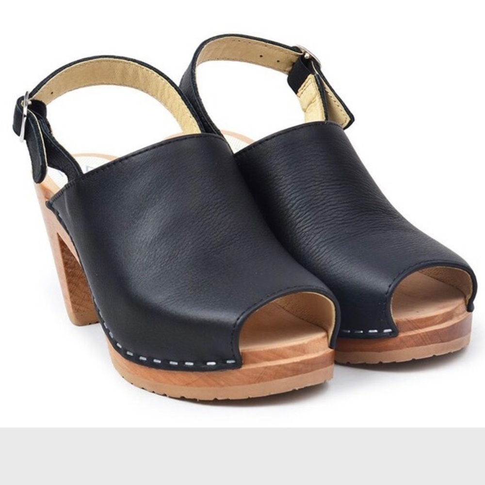 Maguba Clogs black Malaga peep toe clog